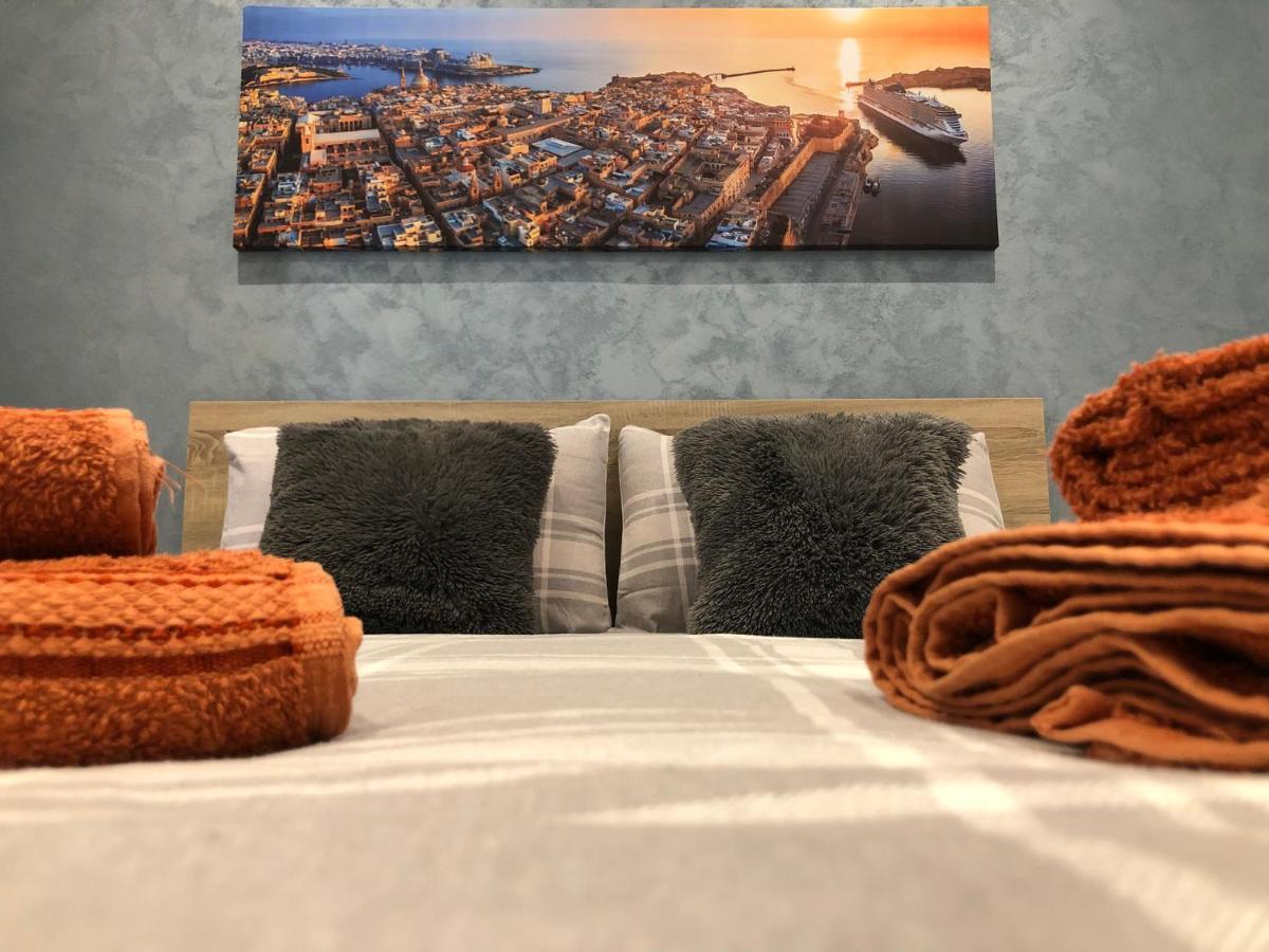 Penthouse In Marsaxlokk With Panoramic Views: 3 Bedrooms, 2 Baths Esterno foto