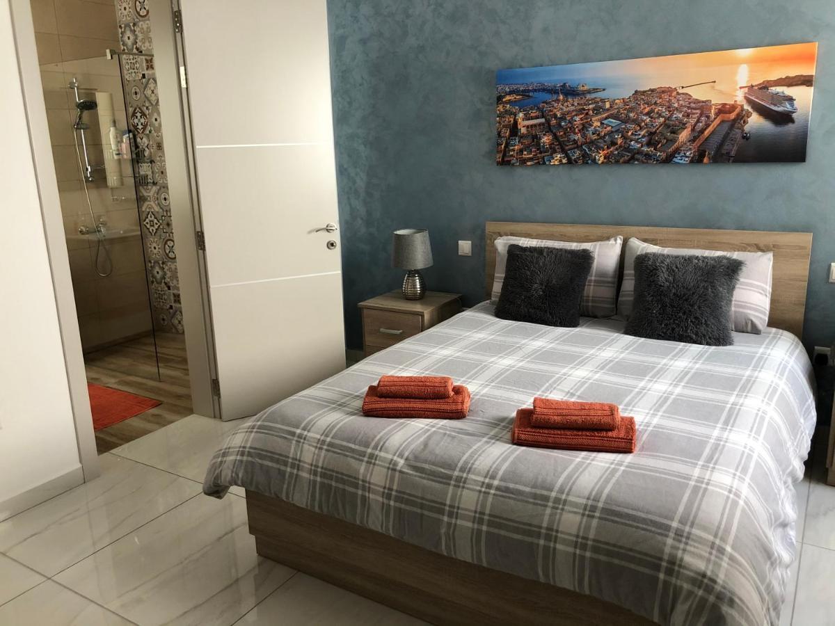 Penthouse In Marsaxlokk With Panoramic Views: 3 Bedrooms, 2 Baths Esterno foto