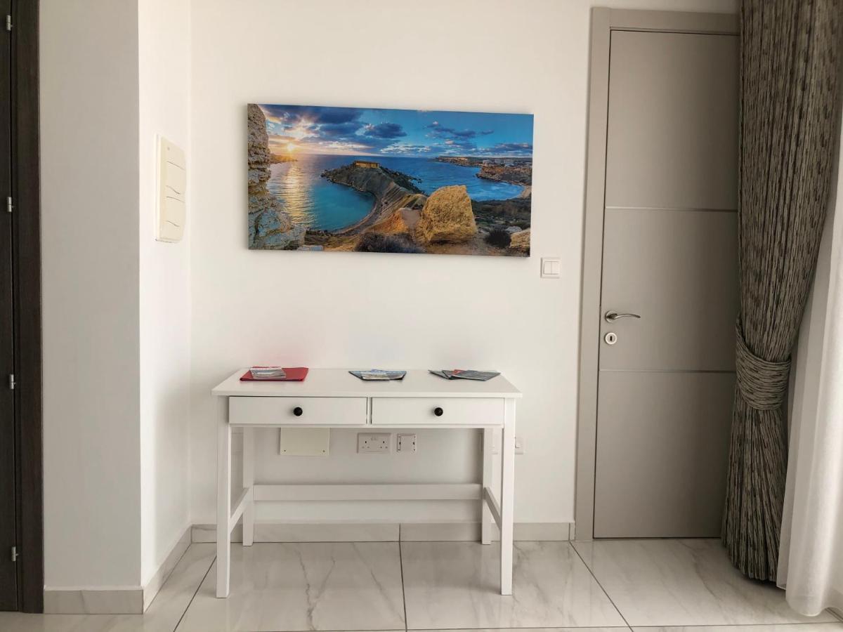 Penthouse In Marsaxlokk With Panoramic Views: 3 Bedrooms, 2 Baths Esterno foto